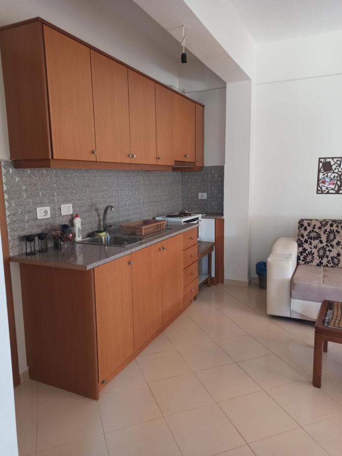 Achilles Apartments Sarandë Buitenkant foto
