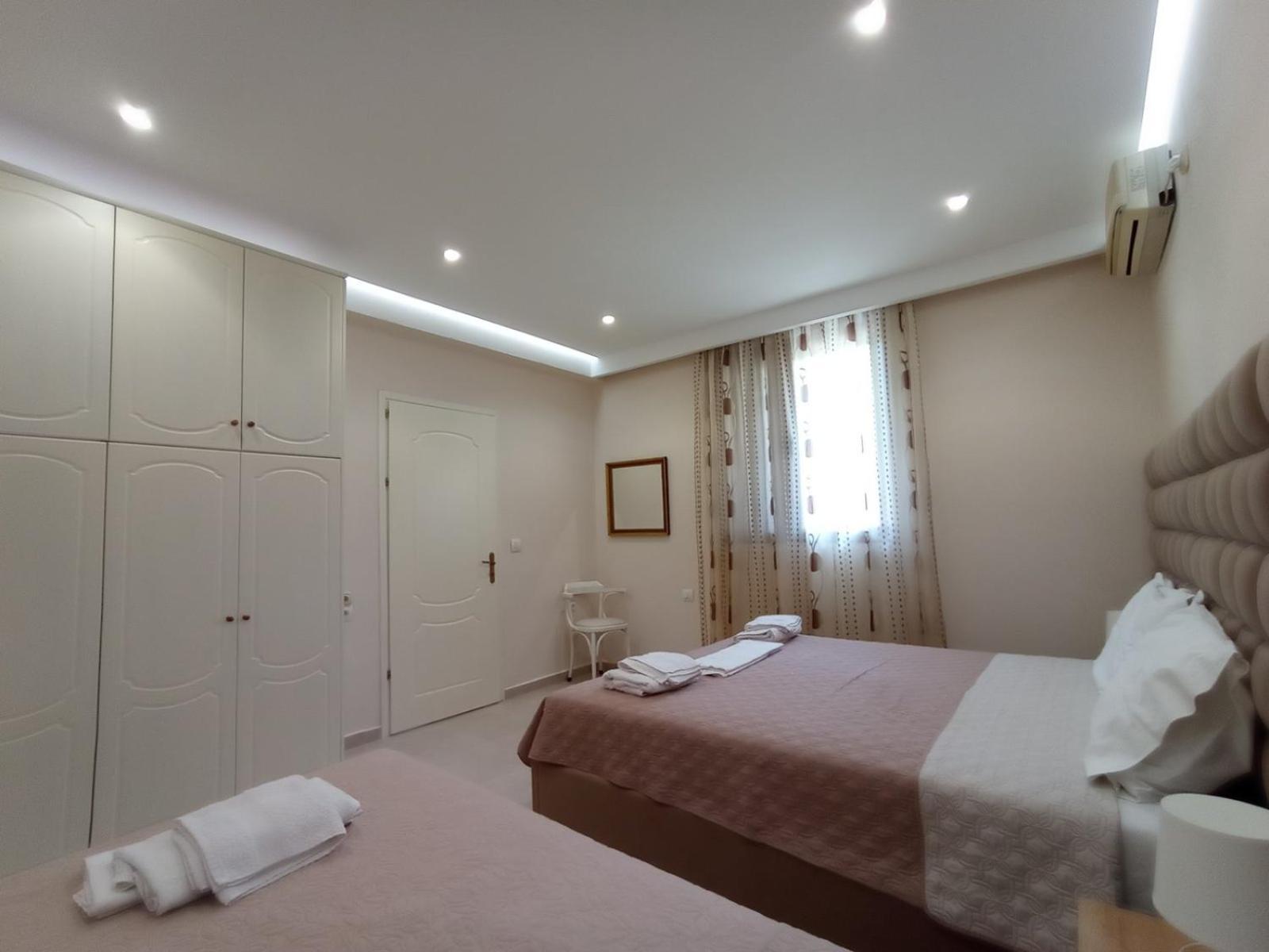 Achilles Apartments Sarandë Kamer foto