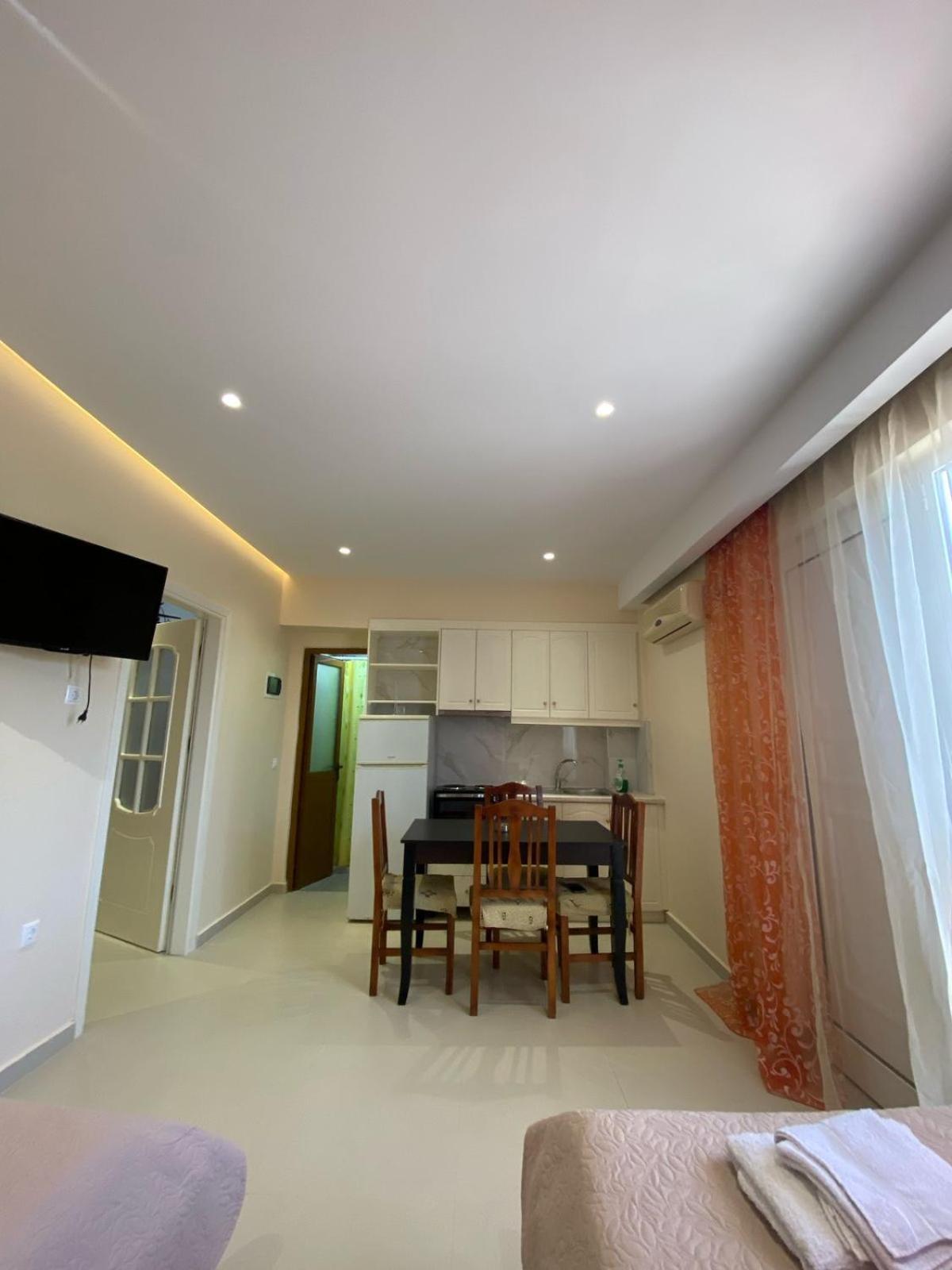 Achilles Apartments Sarandë Kamer foto